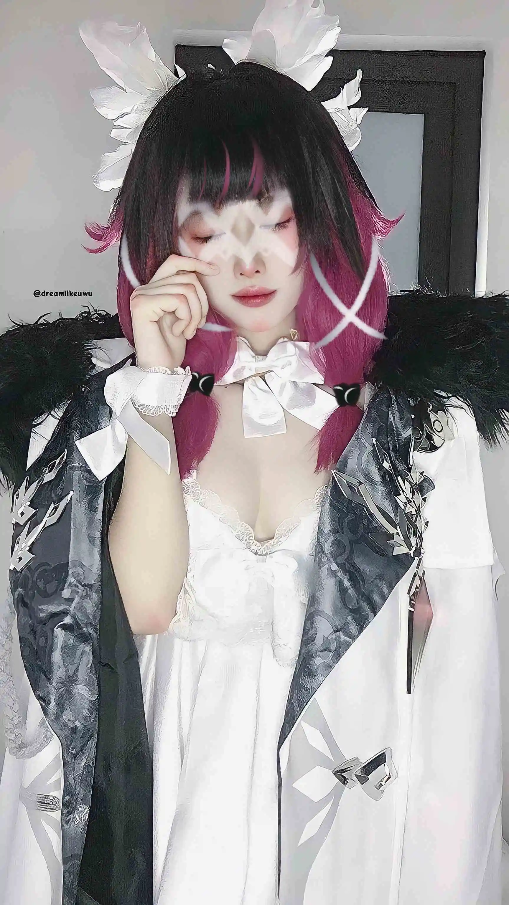 DreamlikeUwU cosplay Columbina - Genshin Impact (1)(jpg).webp