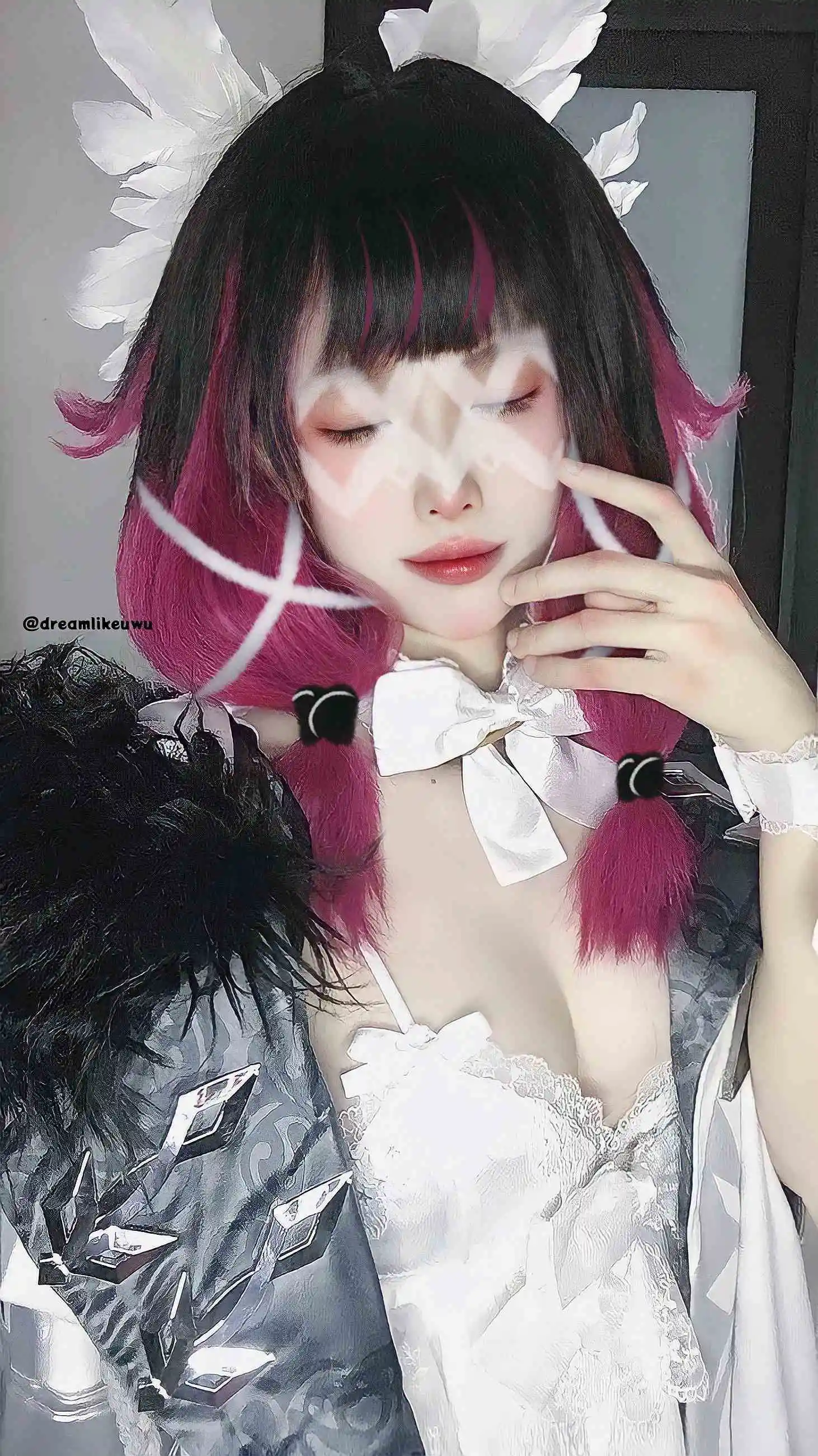 DreamlikeUwU cosplay Columbina - Genshin Impact (30)(png).webp