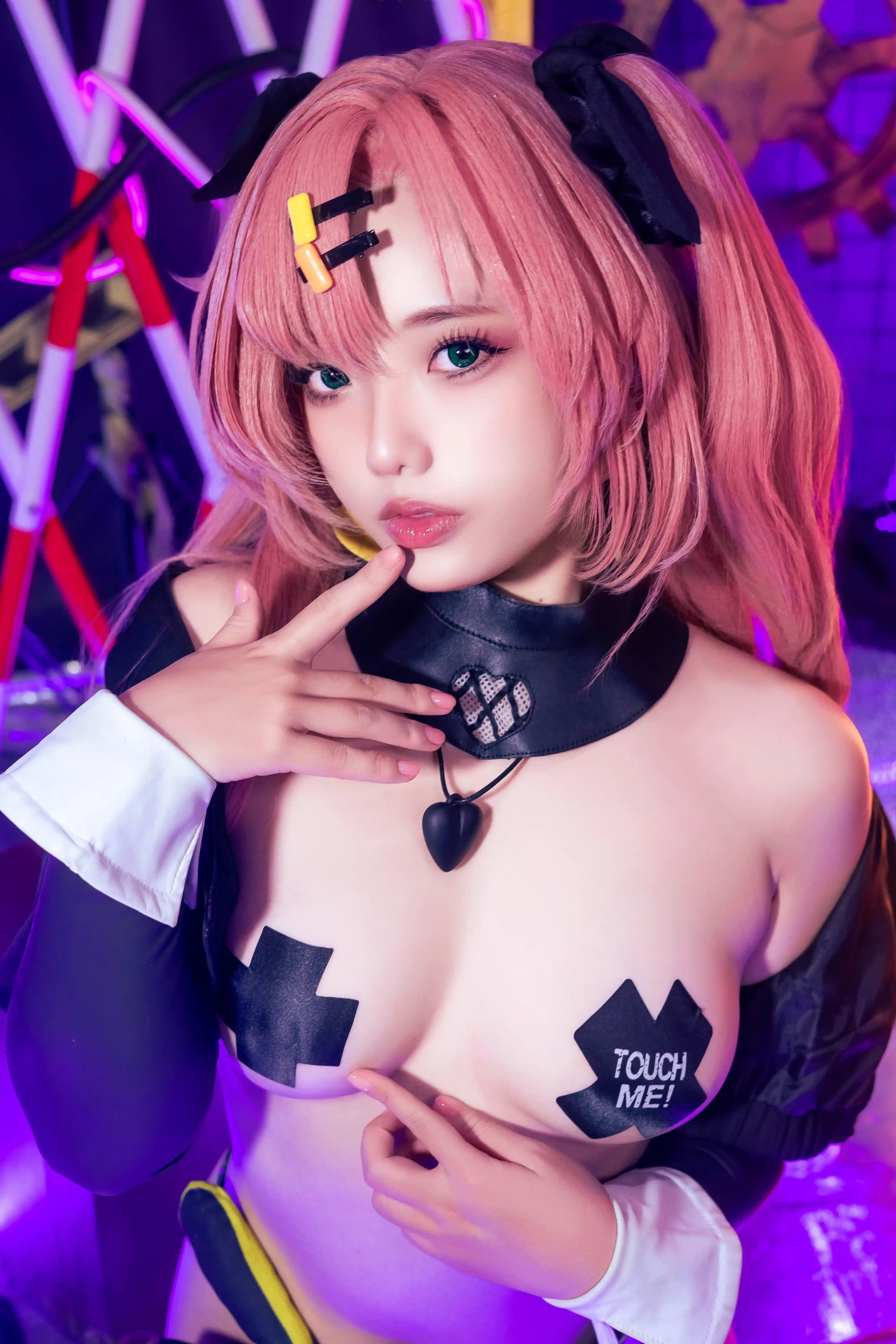 Messie Huang写真 cosplay Nicole Demara - Zenless Zone Zero (40).webp