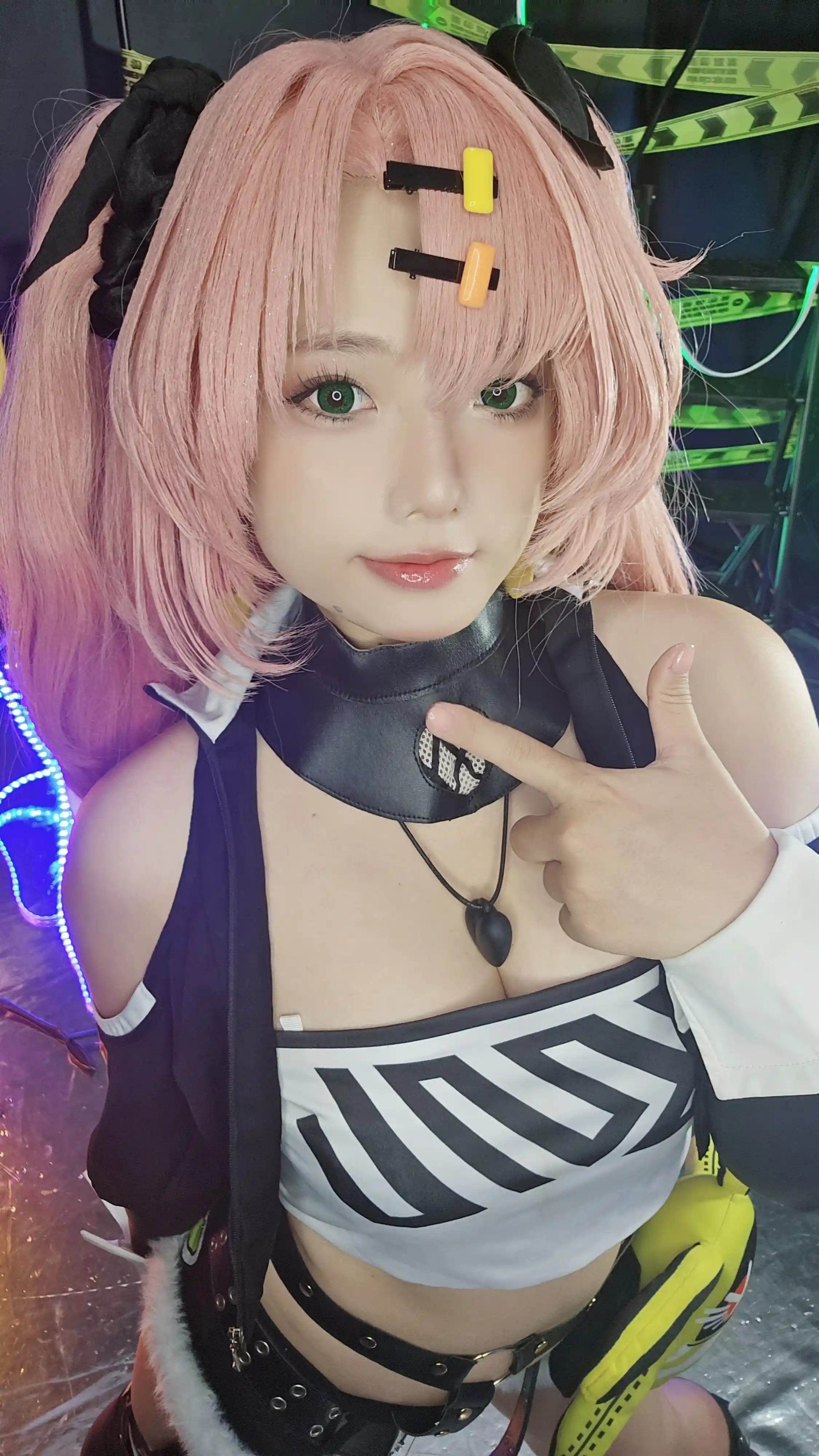 Messie Huang写真 cosplay Nicole Demara - Zenless Zone Zero (70).webp