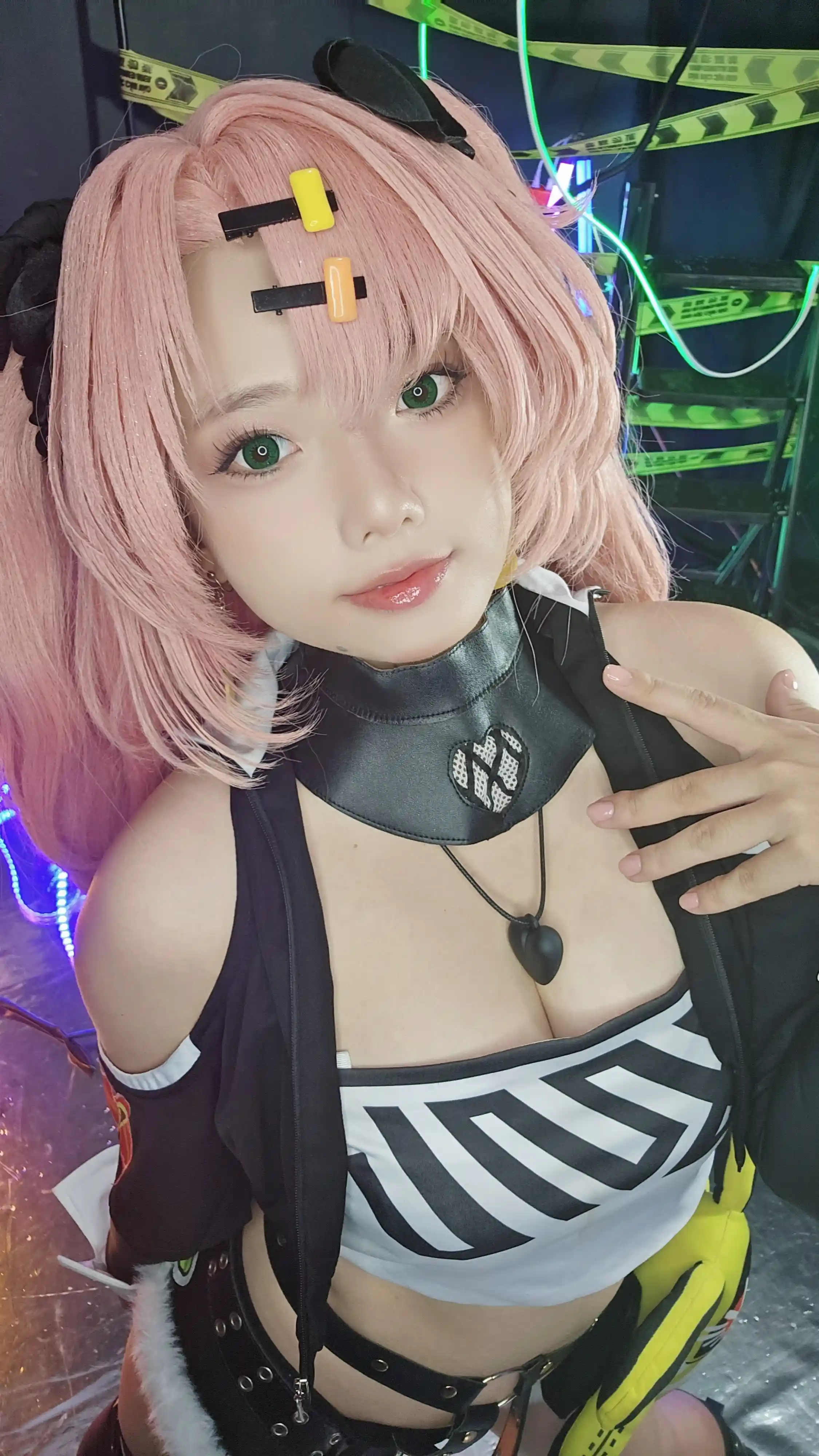 Messie Huang写真 cosplay Nicole Demara - Zenless Zone Zero (71).webp