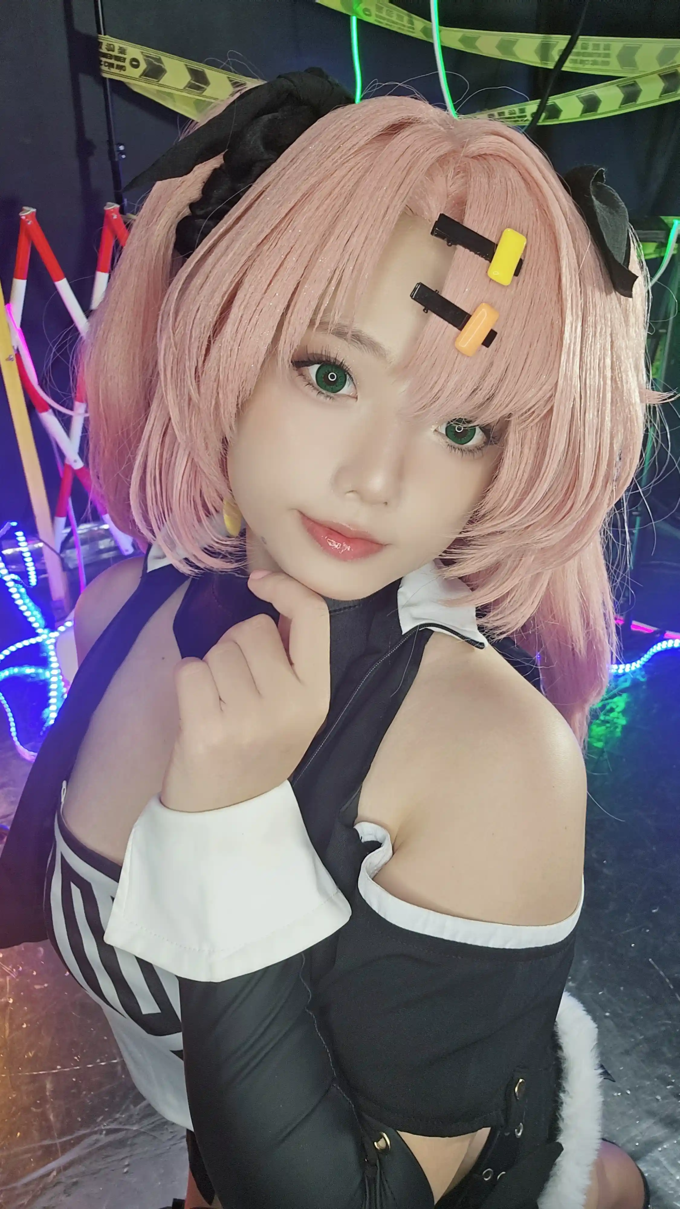 Messie Huang写真 cosplay Nicole Demara - Zenless Zone Zero (74).webp