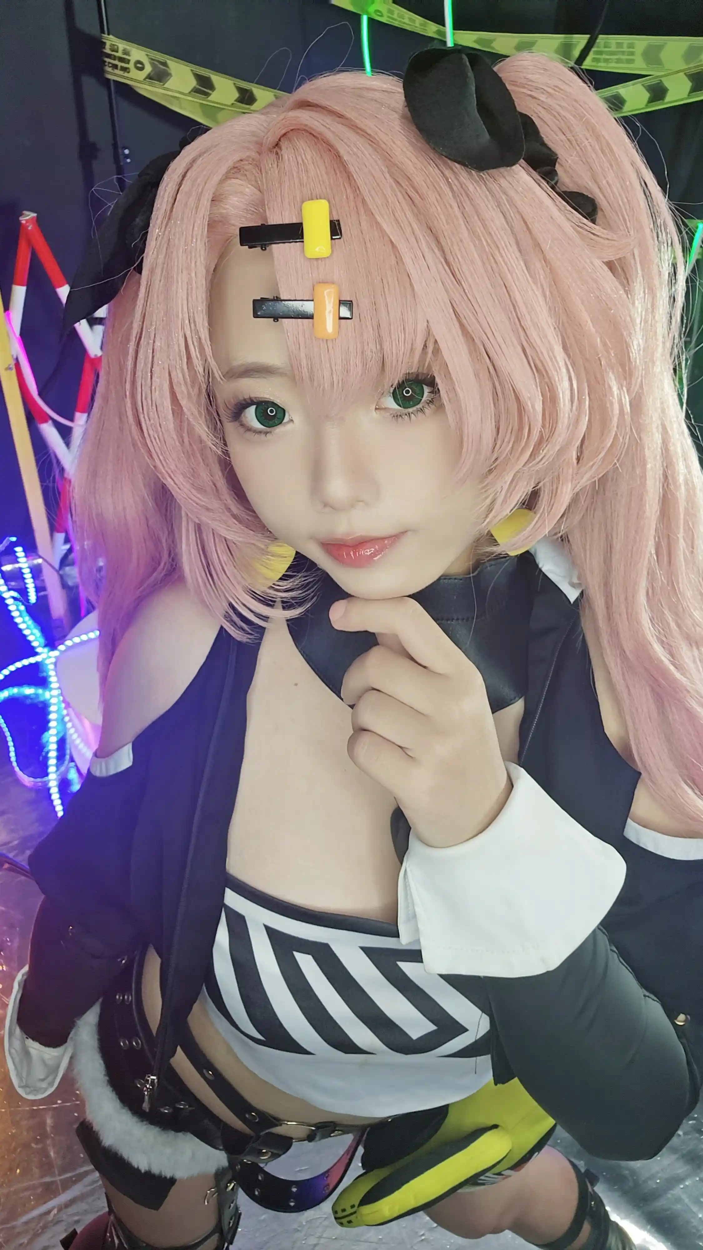 Messie Huang写真 cosplay Nicole Demara - Zenless Zone Zero (75).webp