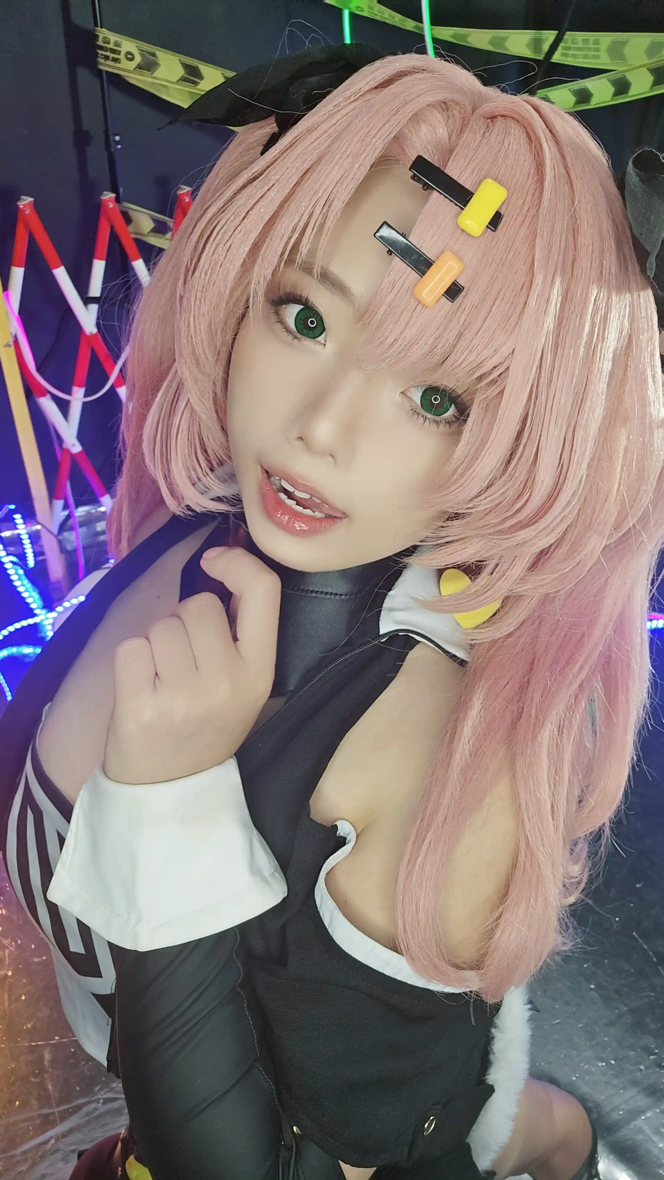 Messie Huang写真 cosplay Nicole Demara - Zenless Zone Zero (76).webp