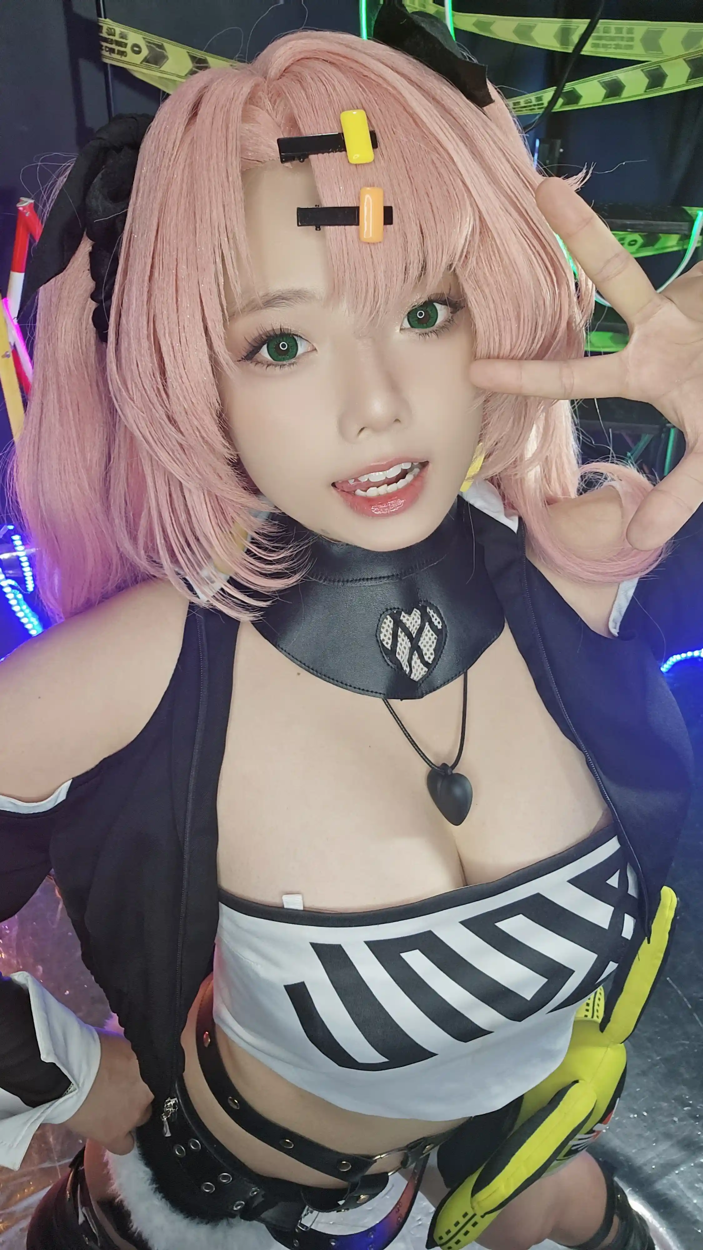 Messie Huang写真 cosplay Nicole Demara - Zenless Zone Zero (84).webp