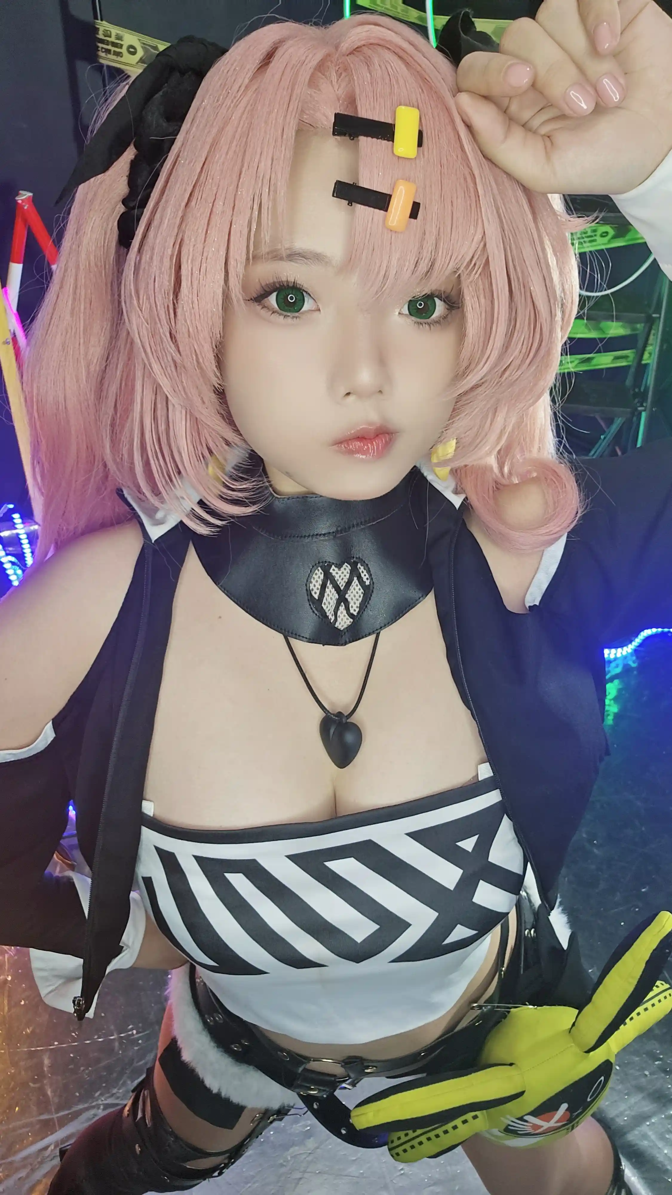 Messie Huang写真 cosplay Nicole Demara - Zenless Zone Zero (81).webp