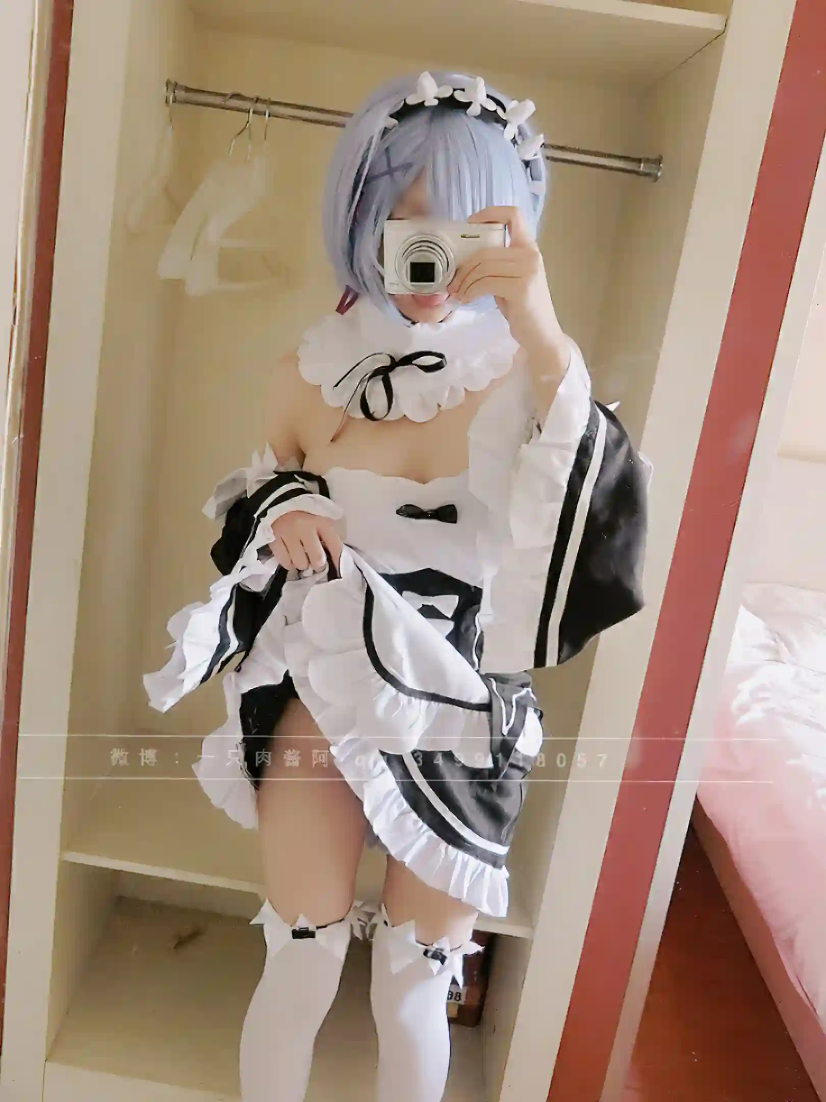 一只肉酱阿 (roujiangdajiba) cosplay Rem - ReZero (4).webp