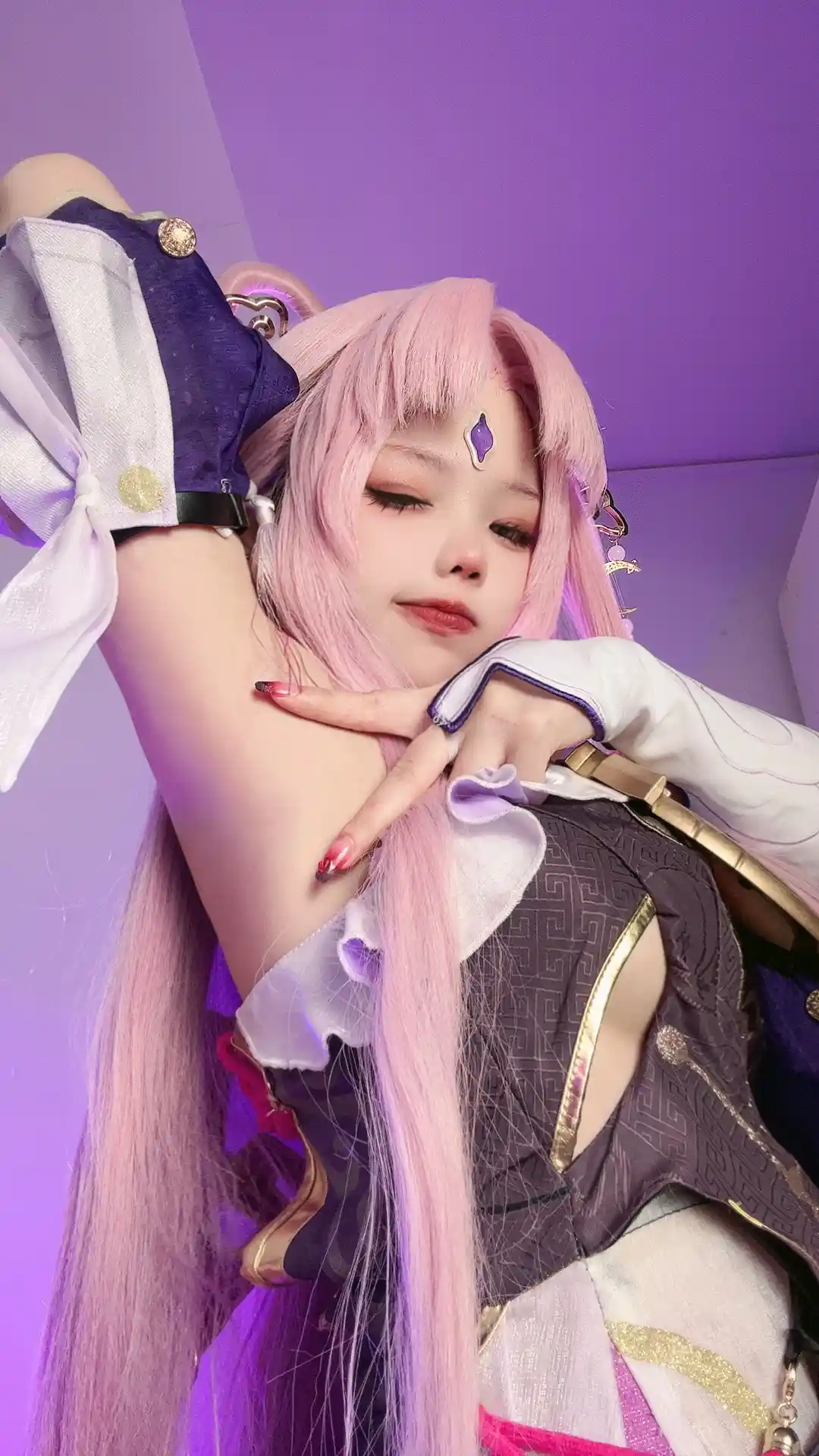 小瑶幺幺 (xiaoyaoyaoyao12) cosplay Fu Xuan - HonkaiStar Rail (10).webp