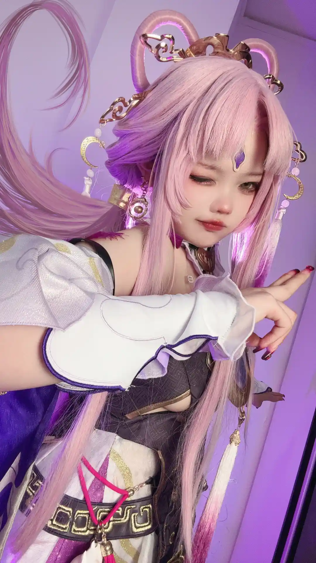 小瑶幺幺 (xiaoyaoyaoyao12) cosplay Fu Xuan - HonkaiStar Rail (13).webp